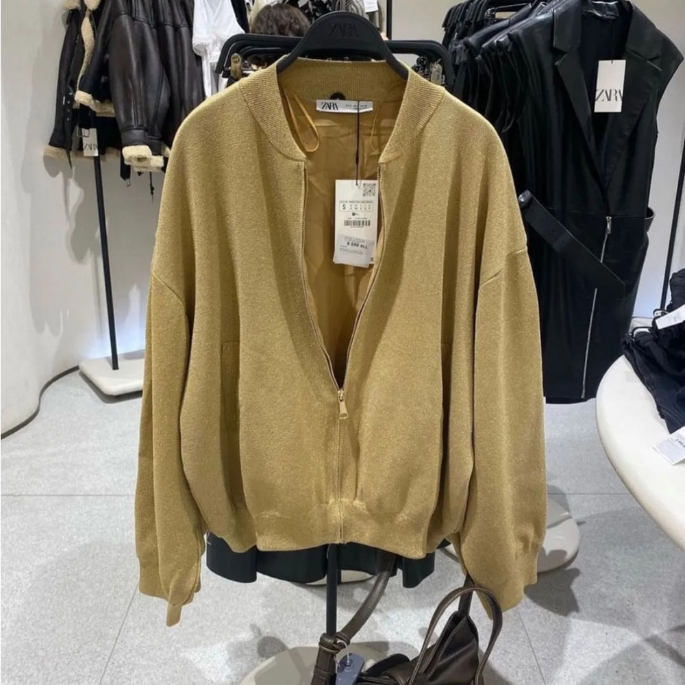 Zara NWT gold oversized bomber jacket - Picture 2 of 10